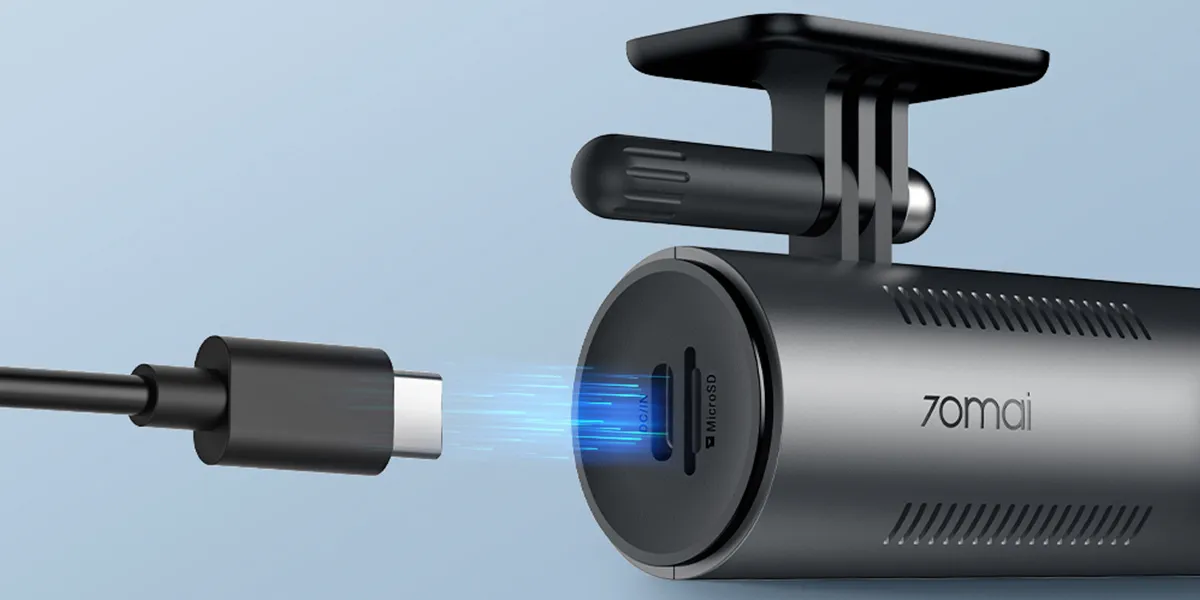 Port USB-C (Universal Serial Bus typu C) i kompaktowa konstrukcja