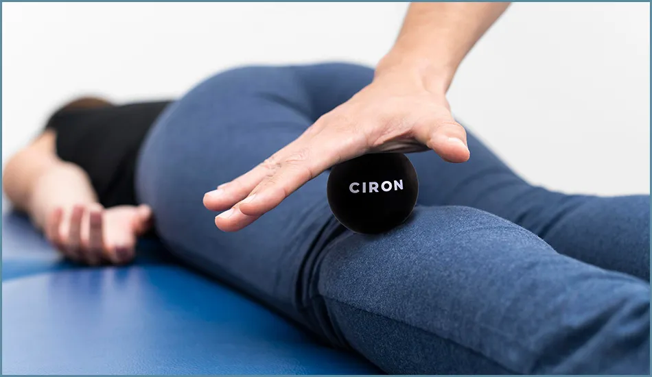 https://cyfra.eu/data/include/cms/CIRON/Pilki-do-masazu/pojedyncze/Pilka_do_masazu-czarna.webp?v=1710247887474