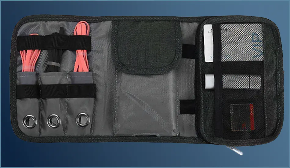 organizer podróżny na kable i powerbank Ciron szary