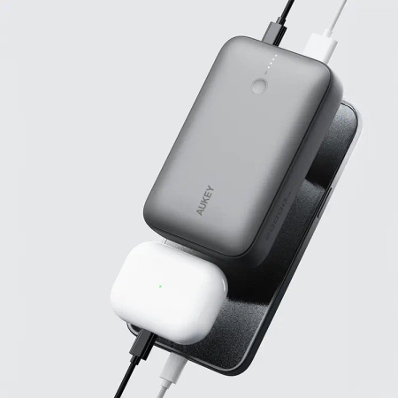 Aukey Powerbank 20000 mAh o mocy 22.5W z USB-C PB-Y57 GY Spark Mini 20000